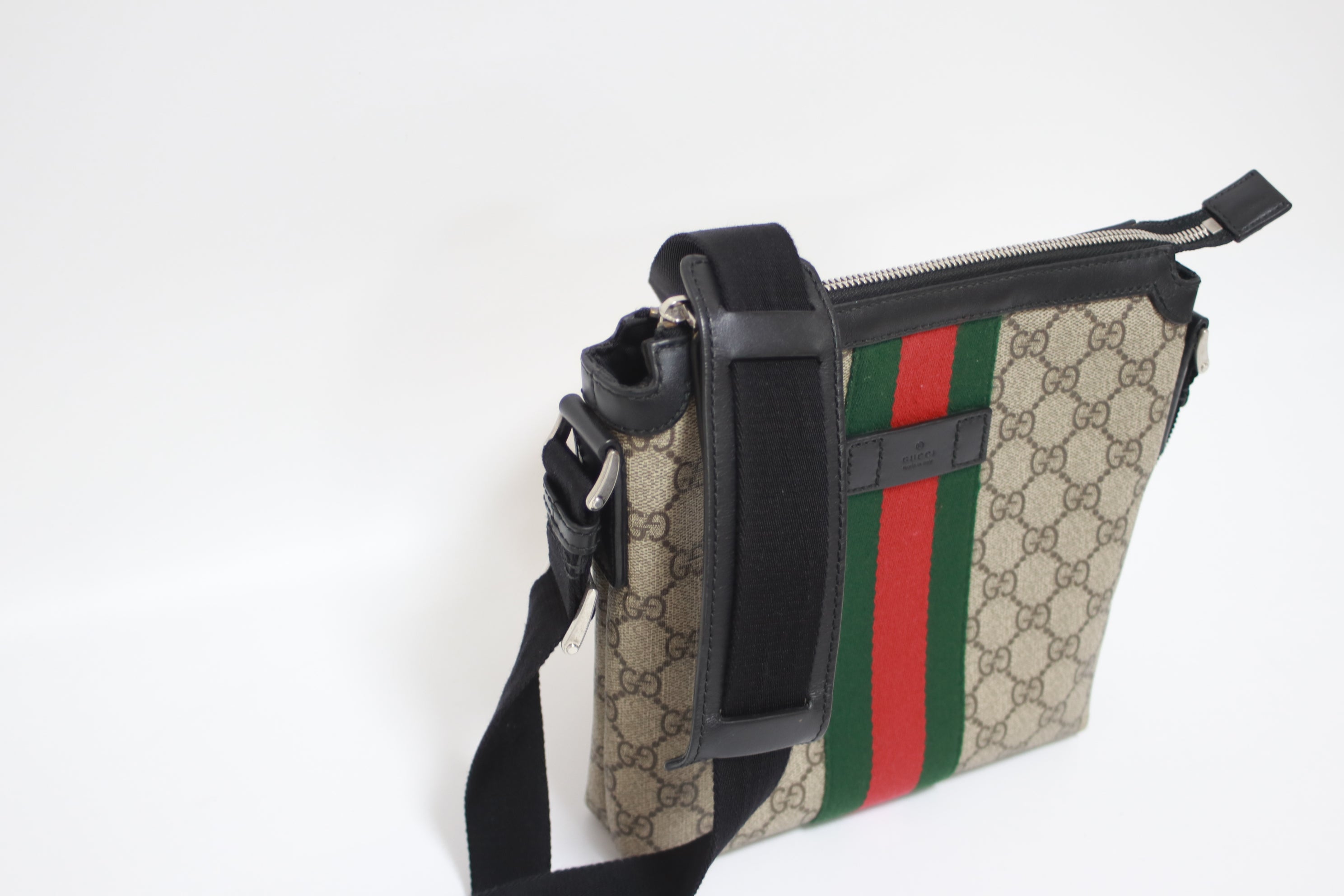 Gucci Slim Web Crossbody Shoulder Bag Used