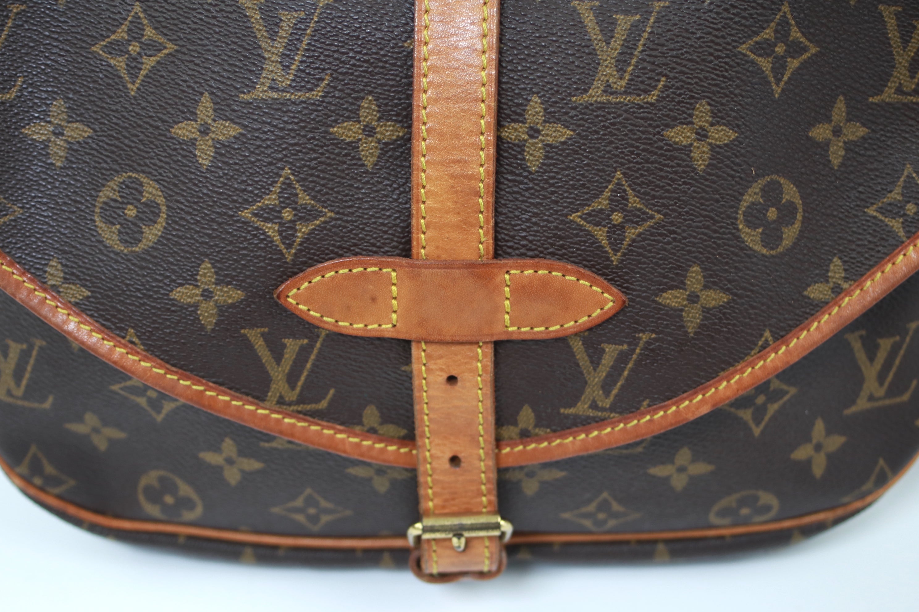 Louis Vuitton NIL Shoulder Bag used (6033)