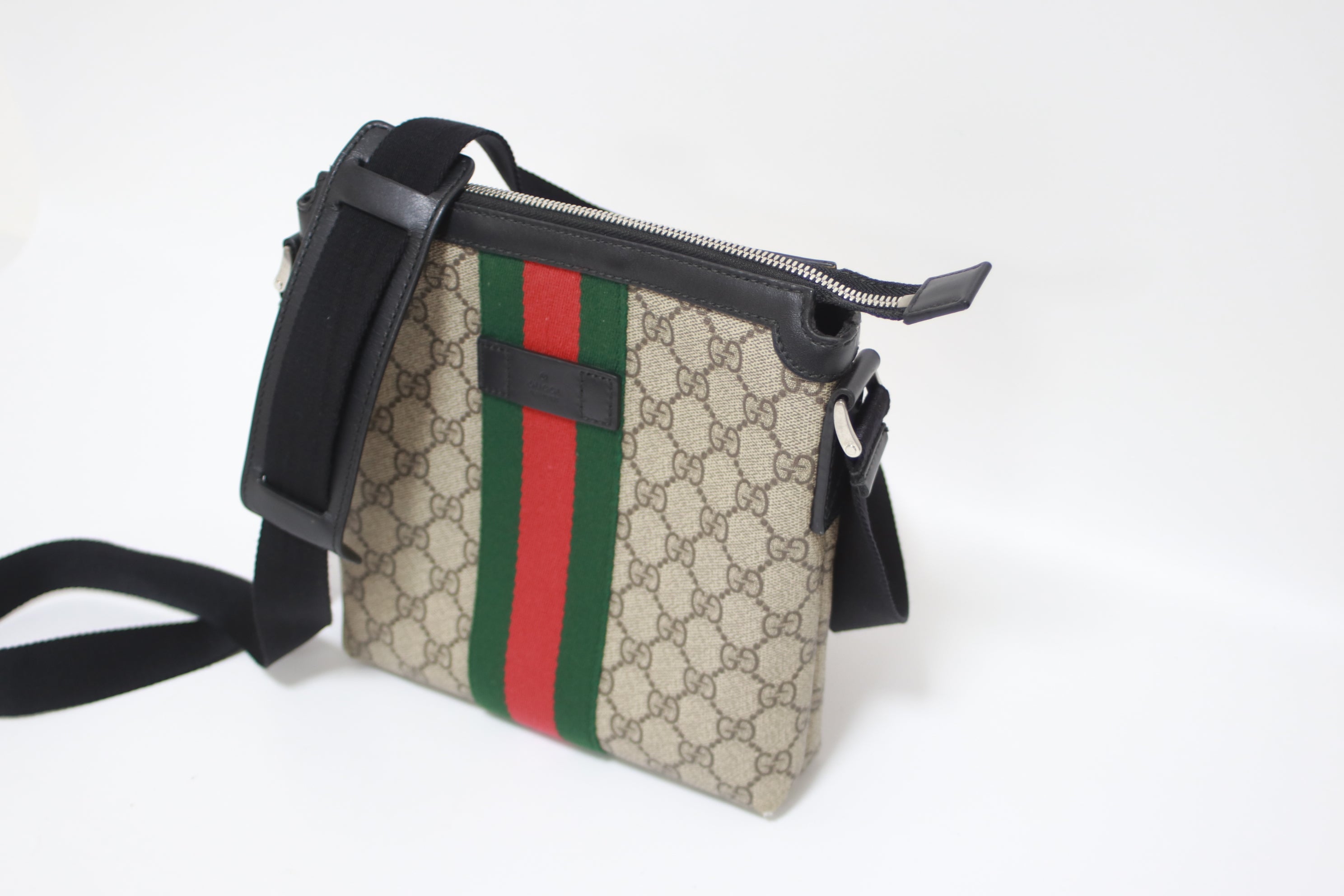 Gucci Slim Web Crossbody Shoulder Bag Used