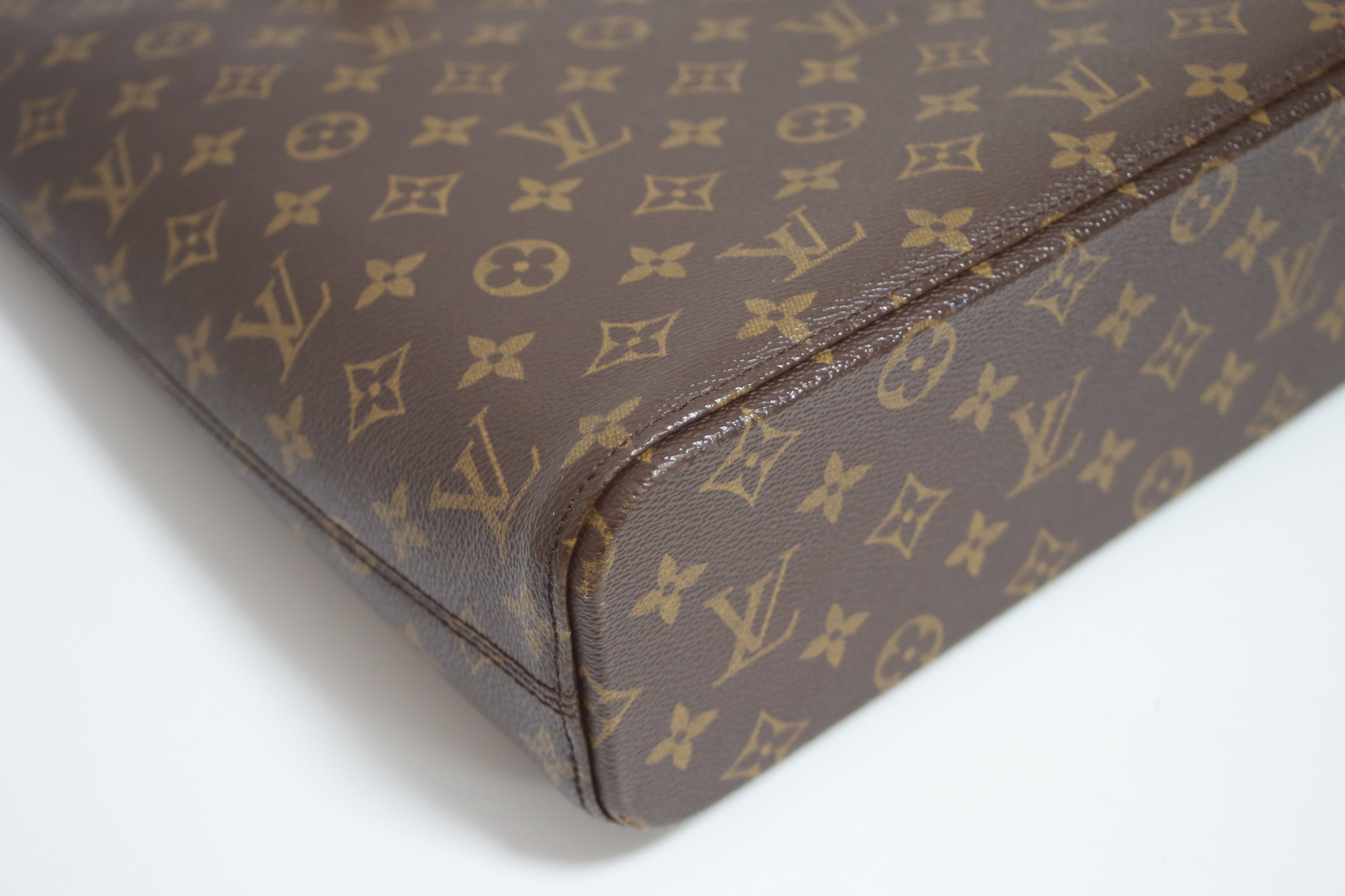 Louis Vuitton Luco Shoulder Tote Bag Used