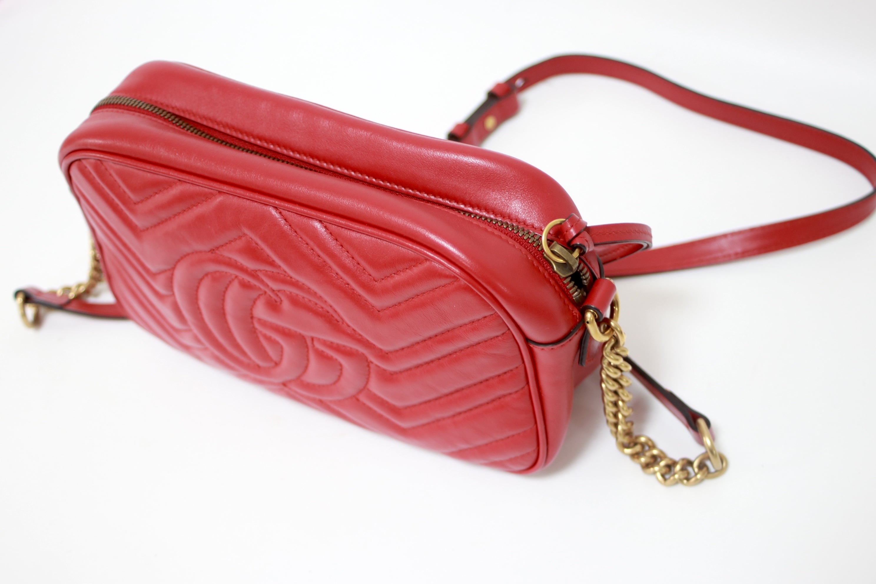 Gucci Marmont Crossbody Bag Red Used