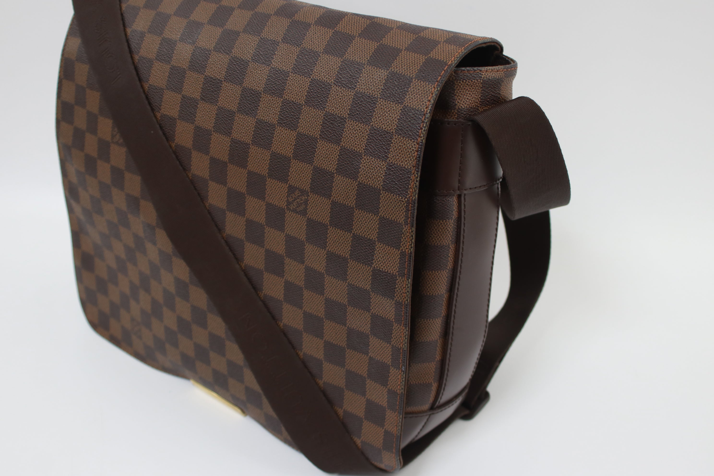 Louis Vuitton Bastille Damier Ebene Messenger Bag Used (6773)