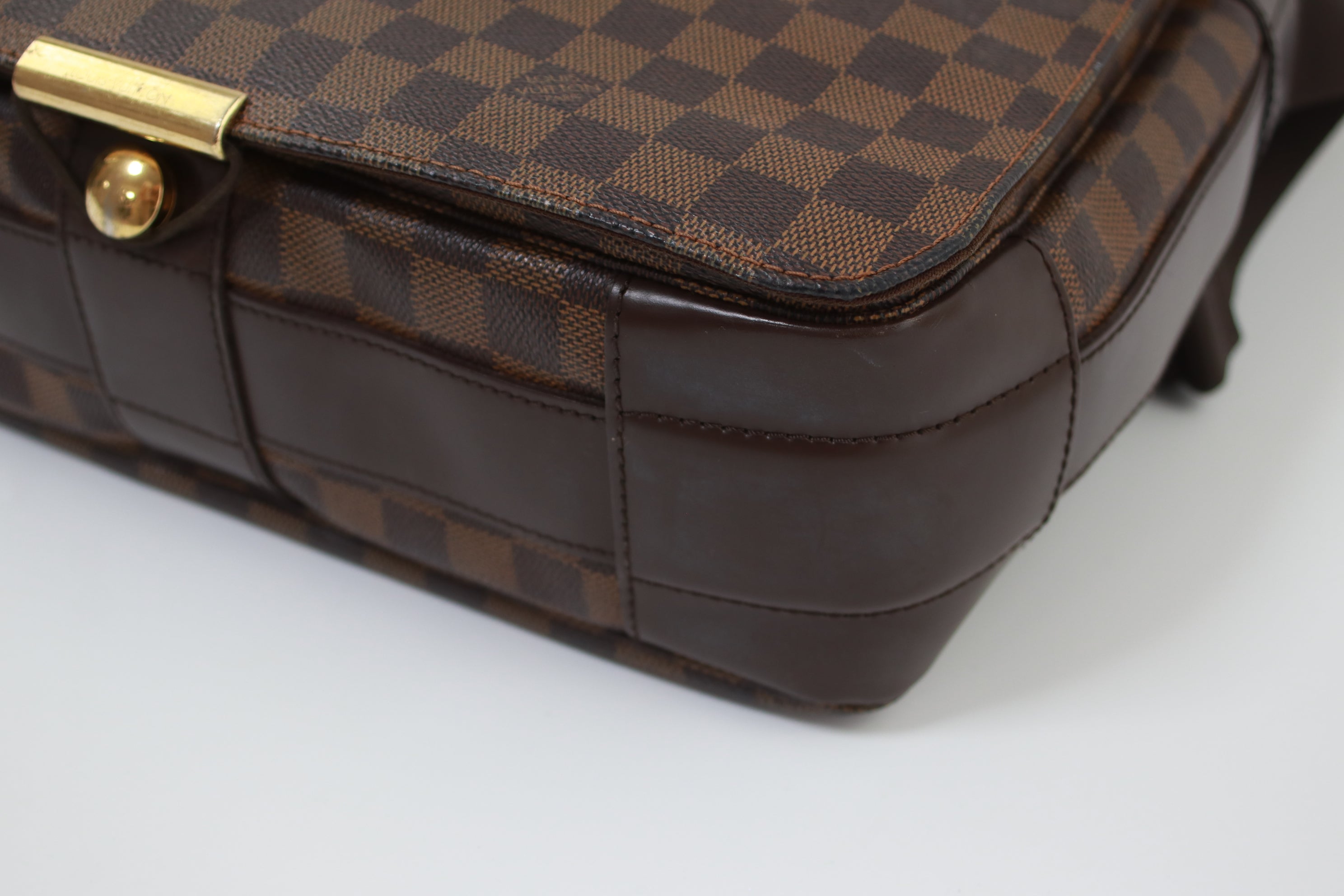 Lv bastille best sale messenger bag