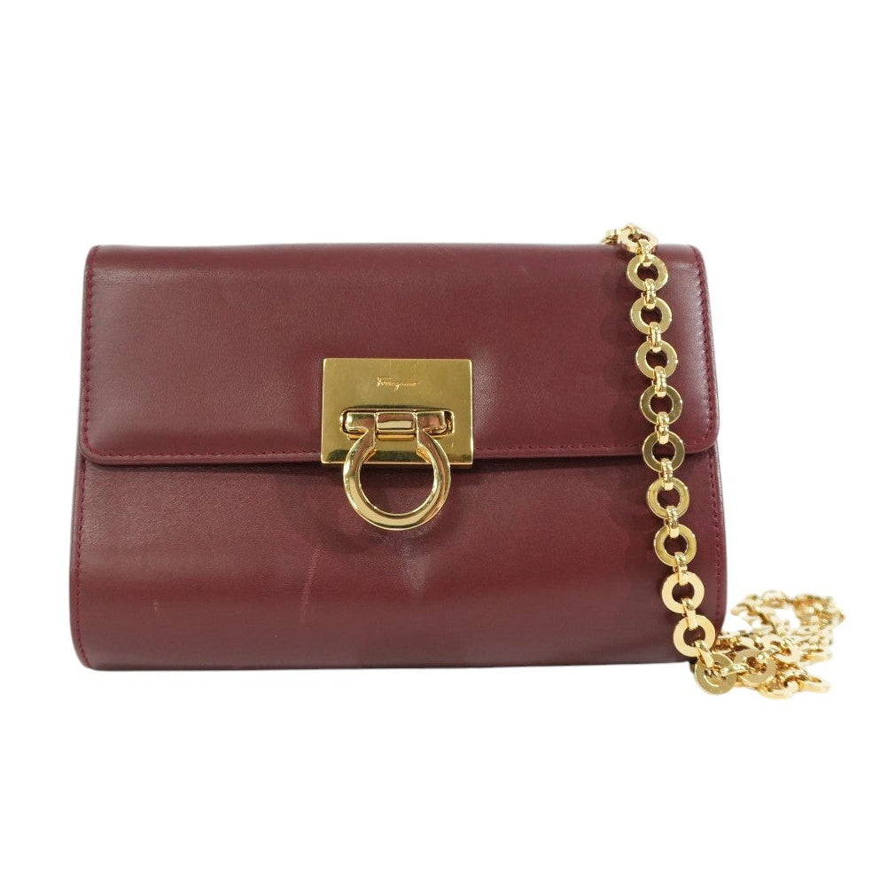 Pre-owned Salvatore Ferragamo Wallet on Chain Burgundy