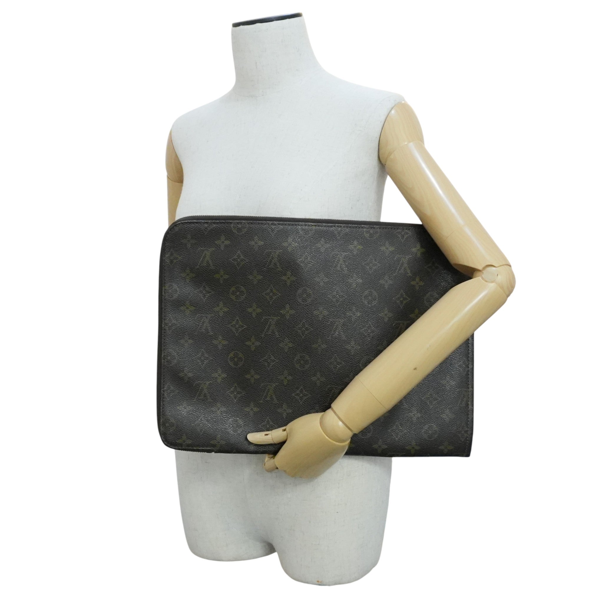 Pre-owned Louis Vuitton Monogram Pochette Document Clutch Bag