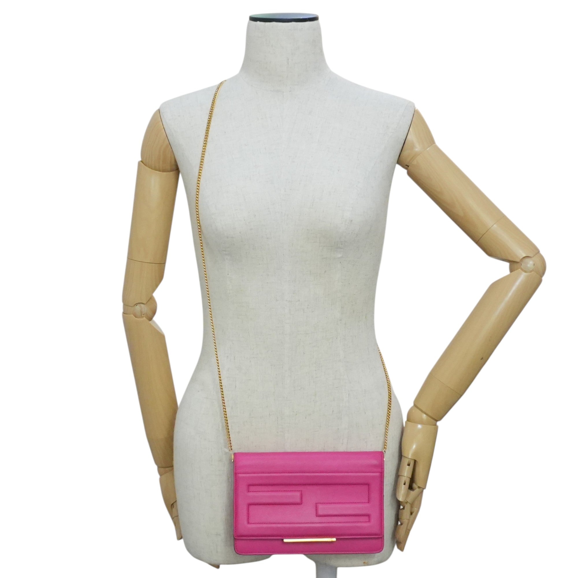 Pre-owned Fendi Wallet on Chain Pink