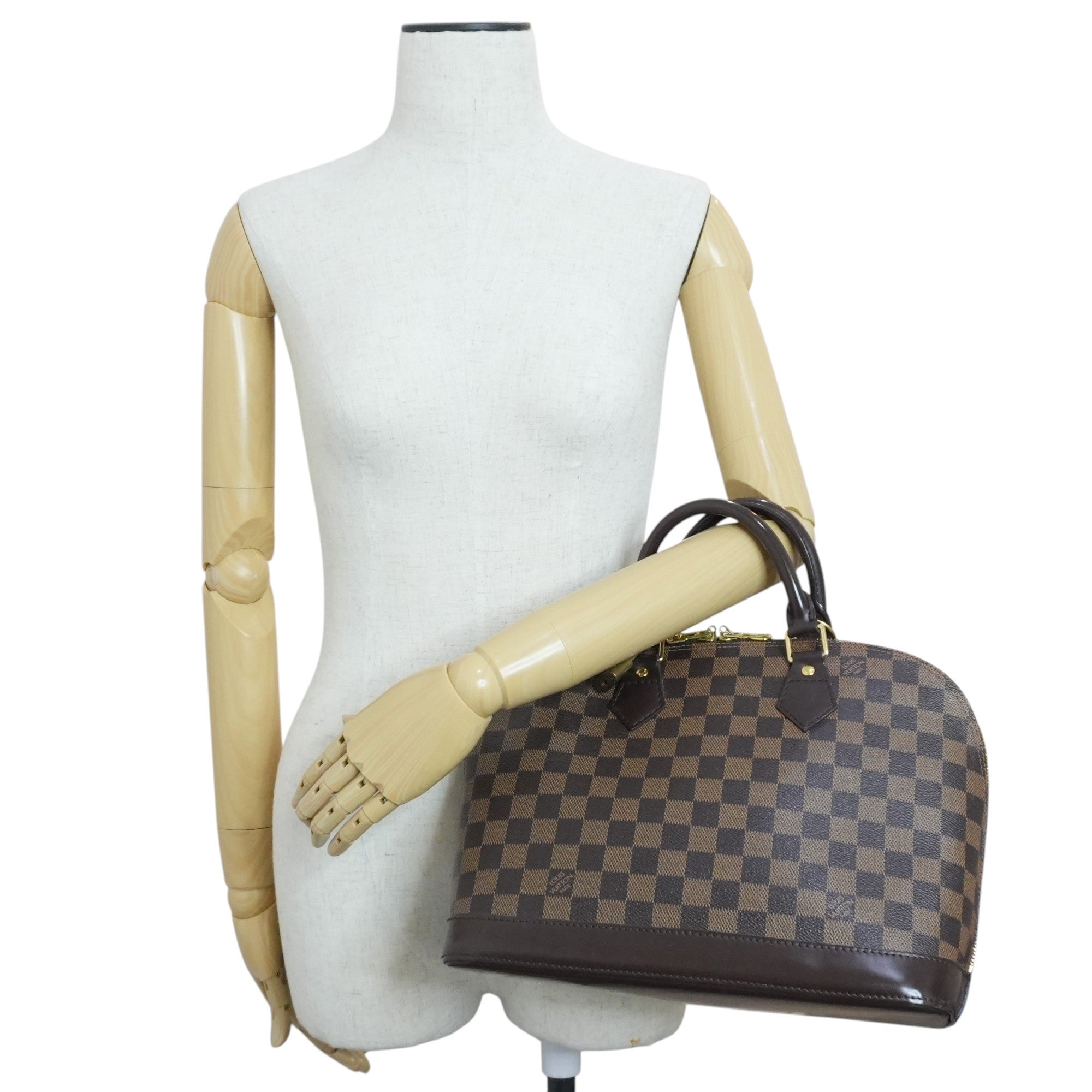 Pre-owned Louis Vuitton Damier Ebene Alma Handbag Used