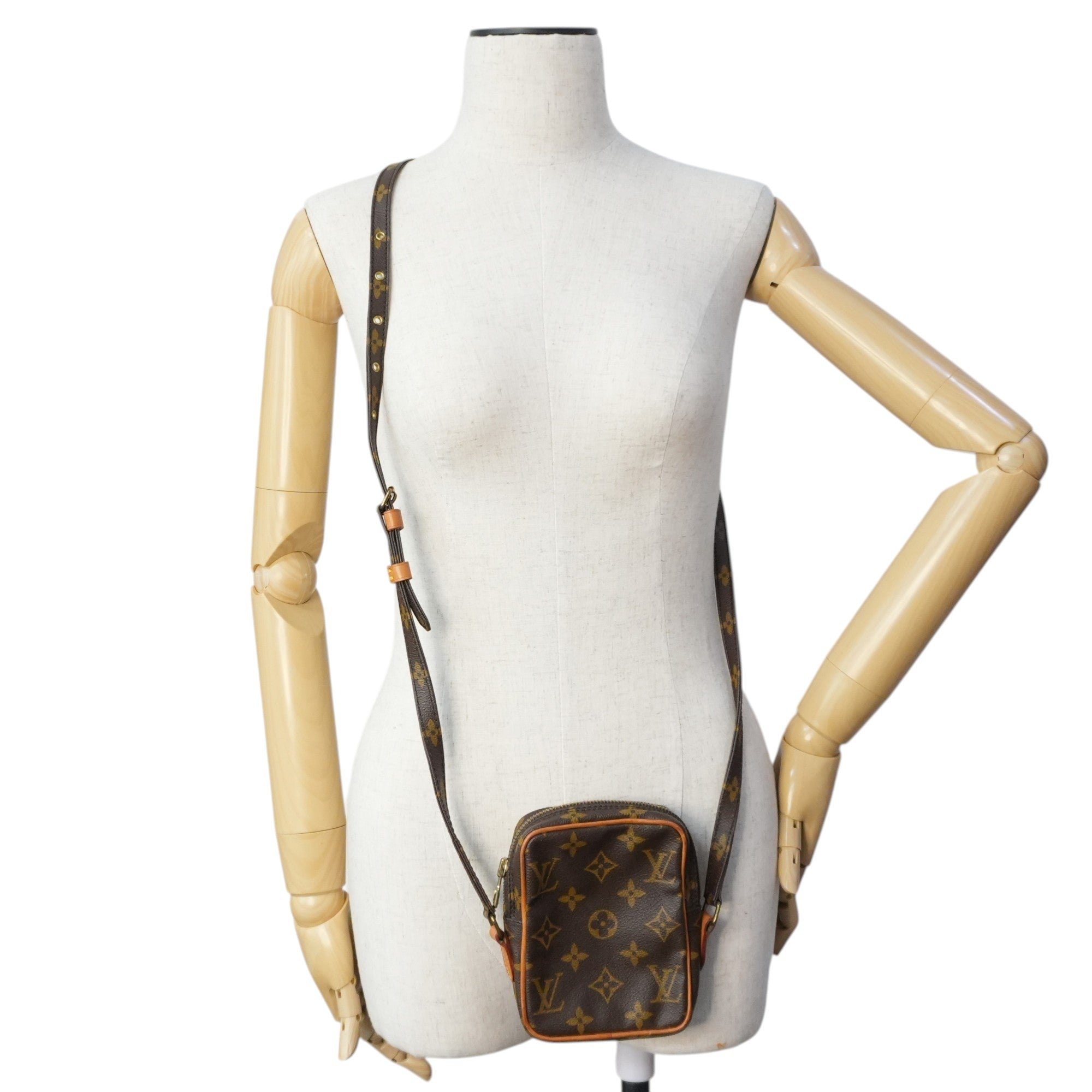 Louis Vuitton Monogram Mini Danube Shoulder Bag Used