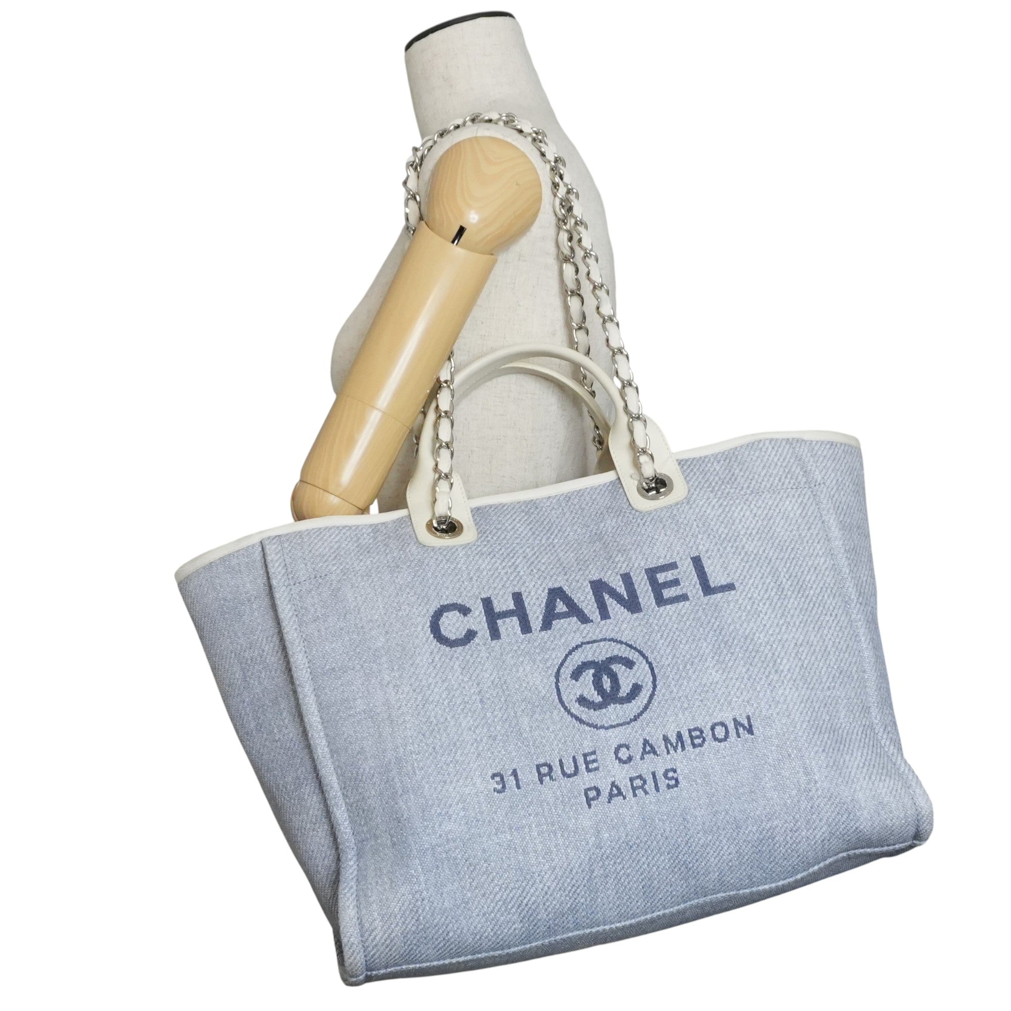Pre-owned Chanel Raffia Deauville Tote Bag Blue and White