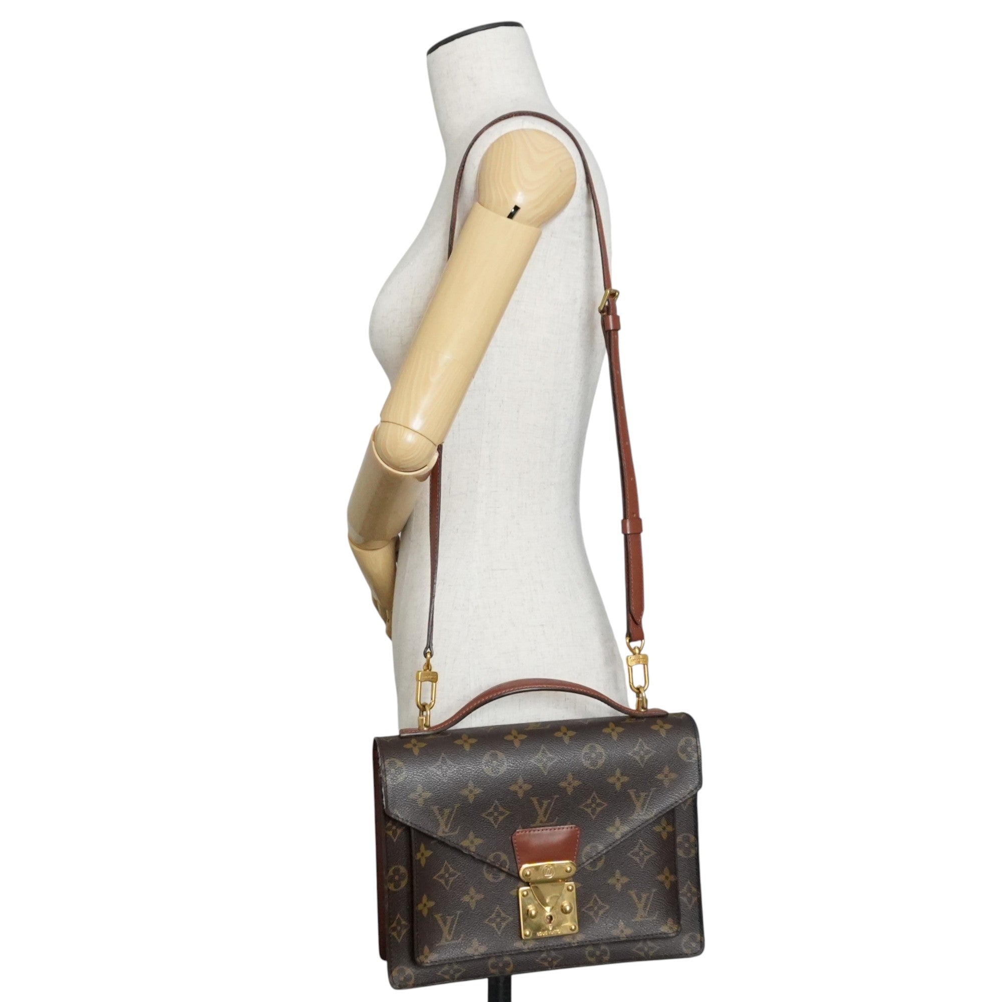 Pre-owned Louis Vuitton Monogram Monceau 26 Shoulder Bag